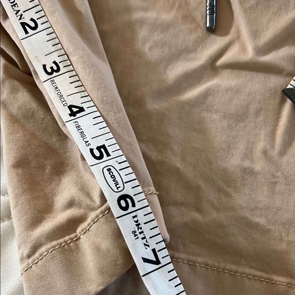 GAP Beige Athletic Drawstring Shorts - Picture 6 of 7